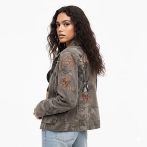 VTG Picasso P.J Branded Camo Jacket Embroidered Bird Phoenix Y2K Grunge M